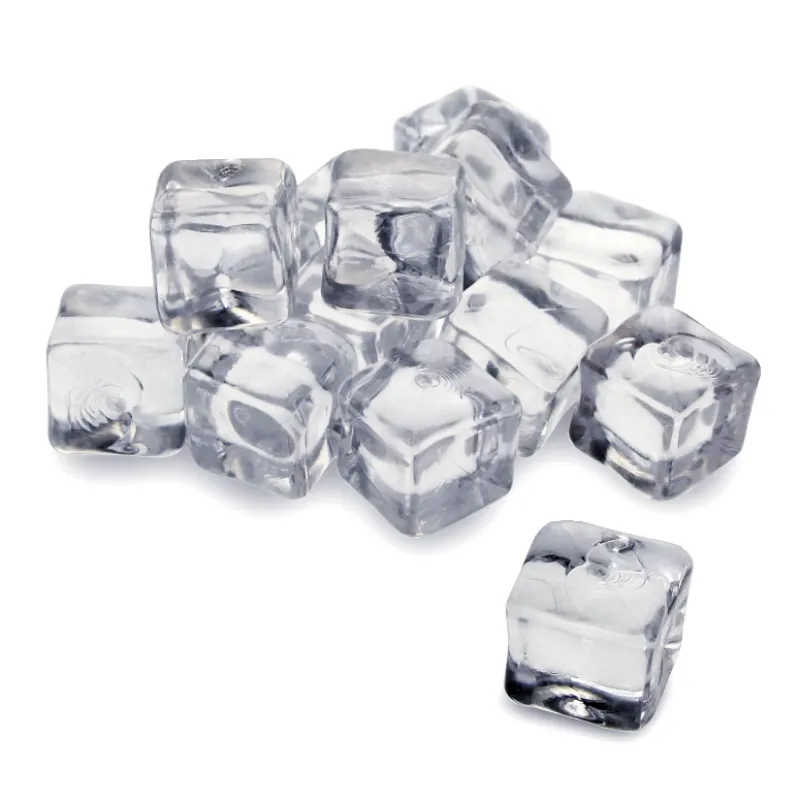 Akrylové ľadové kocky